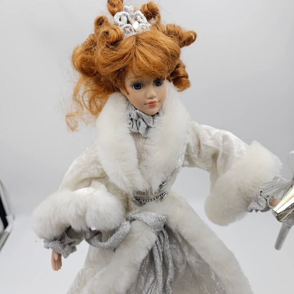 Vintage 1999 Santa's Best Holiday Animated Sparkling Porcelain Angel Doll RARE - Picture 4 of 6